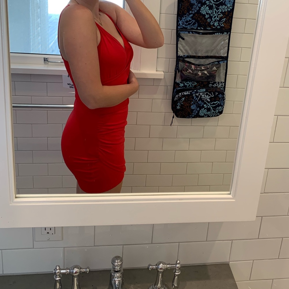 Dress - Picture 2 of 3